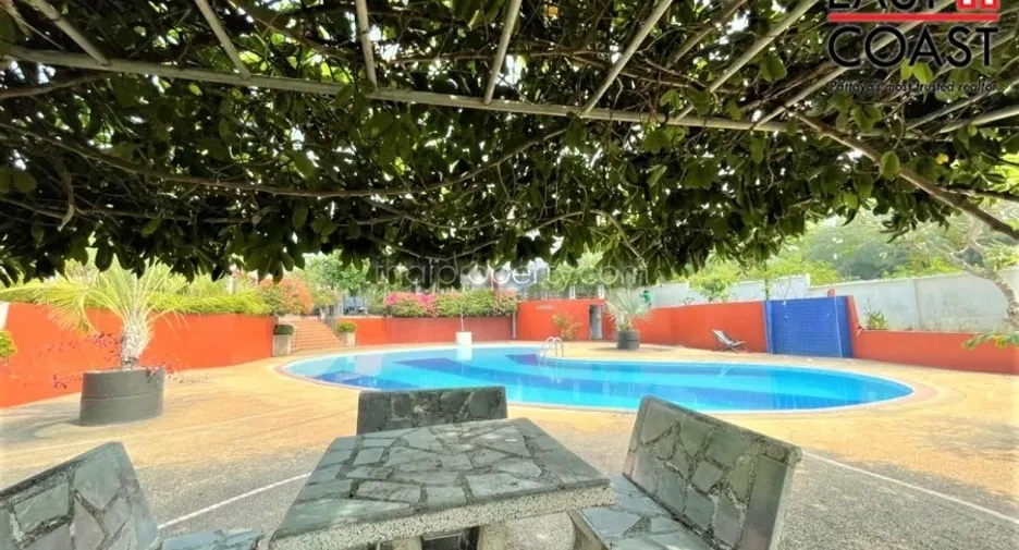 Casa en alquiler de 4 habitaciones en Na Jomtien, Pattaya