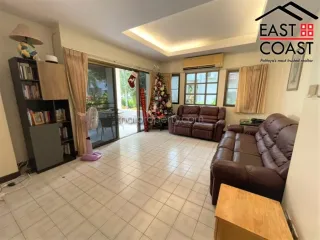 Casa en alquiler de 4 habitaciones en Na Jomtien, Pattaya