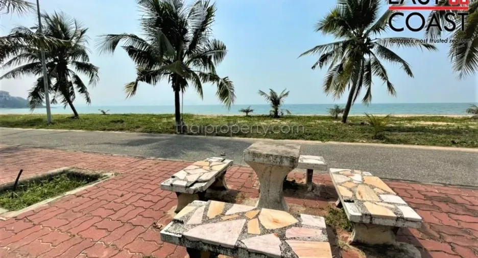 Casa en alquiler de 4 habitaciones en Na Jomtien, Pattaya