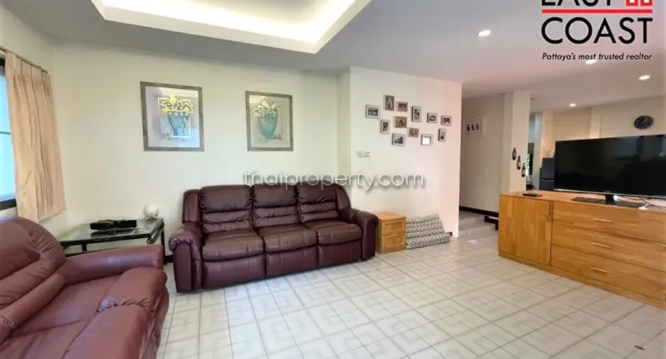 Casa en alquiler de 4 habitaciones en Na Jomtien, Pattaya