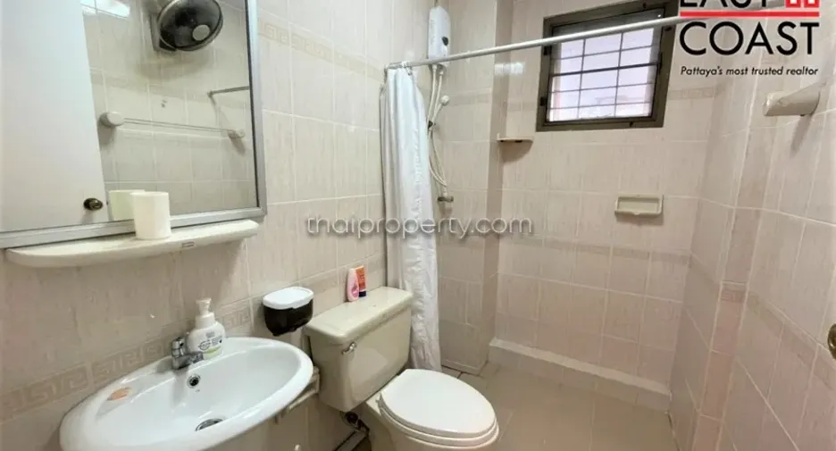 Casa en alquiler de 4 habitaciones en Na Jomtien, Pattaya