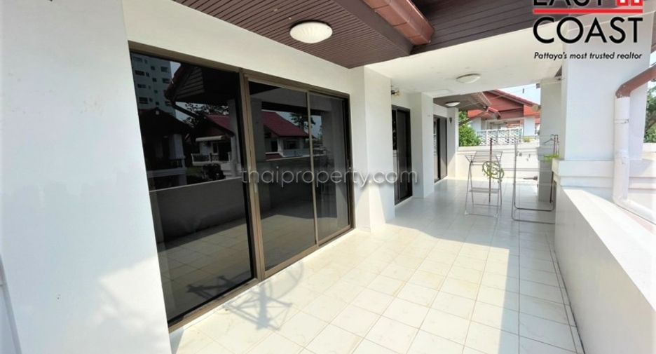 For rent 4 bedrooms house in Sattahip, Chonburi