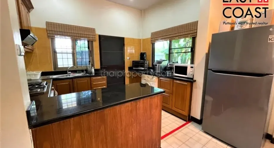 Casa en alquiler de 4 habitaciones en Na Jomtien, Pattaya