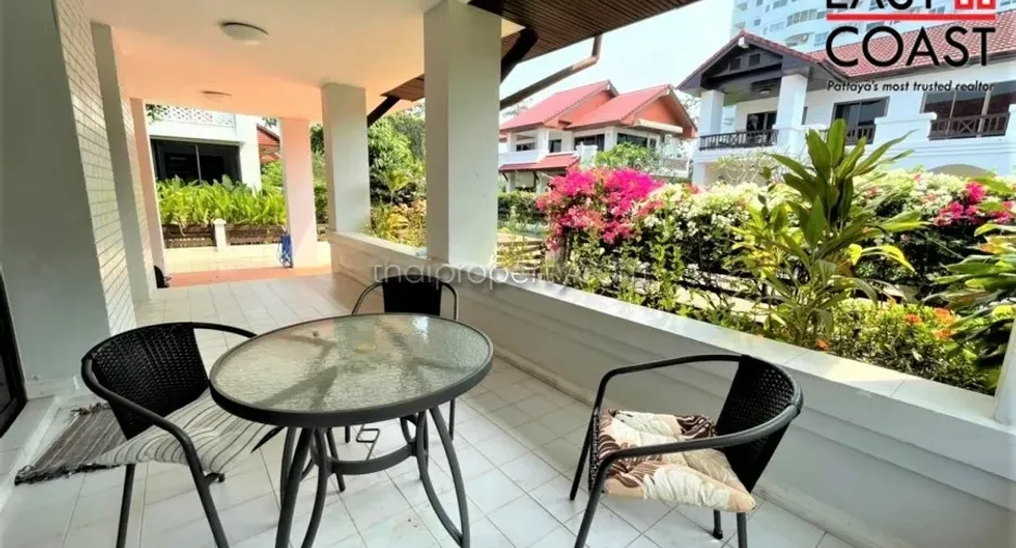 Casa en alquiler de 4 habitaciones en Na Jomtien, Pattaya