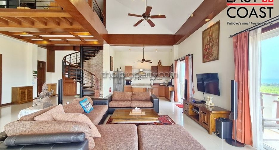 For rent 2 bedrooms condo in Bang Lamung, Chonburi