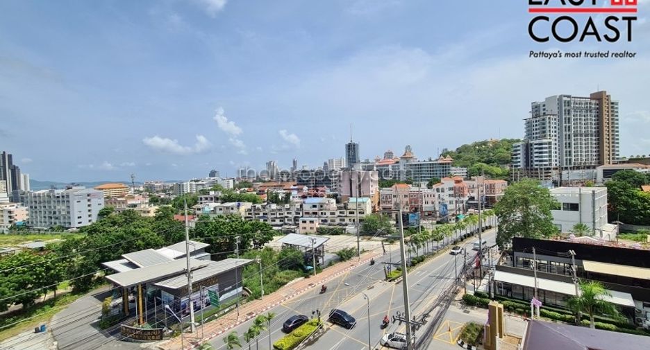 For rent 2 bedrooms condo in Bang Lamung, Chonburi