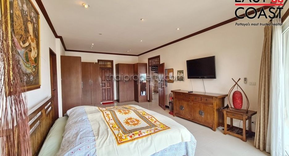 For rent 2 bedrooms condo in Bang Lamung, Chonburi