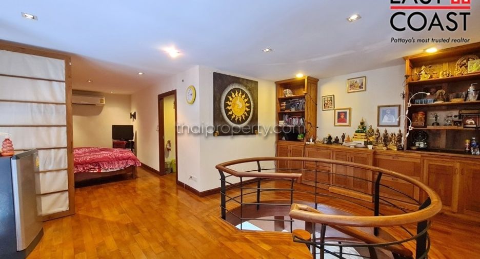 For rent 2 bedrooms condo in Bang Lamung, Chonburi