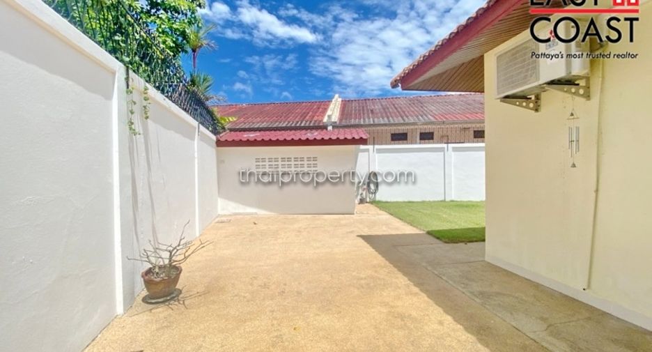 À louer 3 chambres maison à East Pattaya, Pattaya