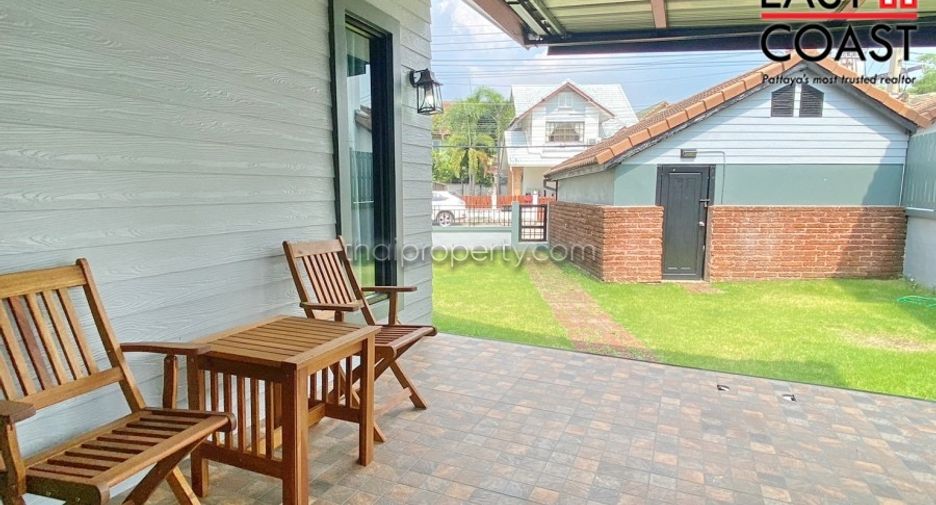 For rent 4 bedrooms house in East Pattaya, Pattaya