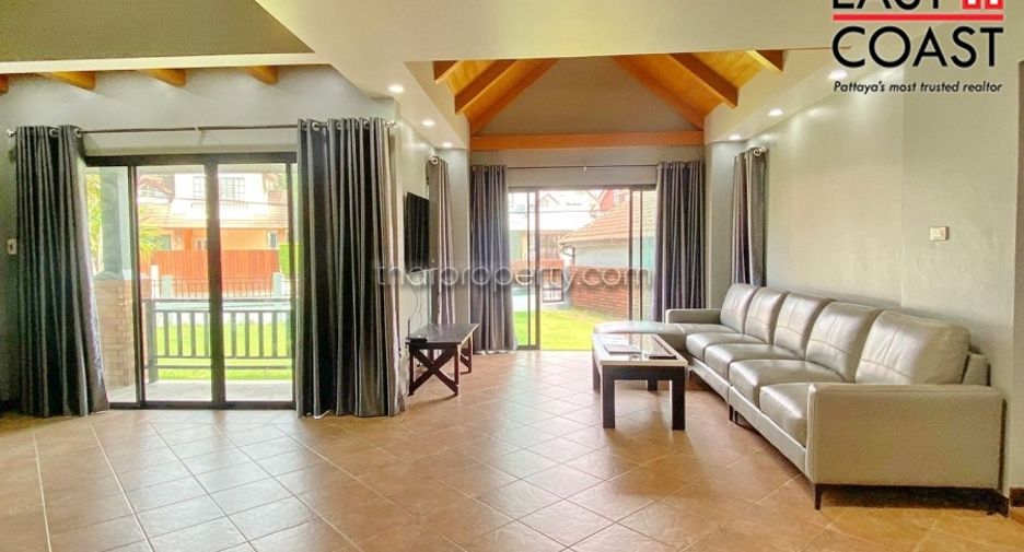 For rent 4 bedrooms house in East Pattaya, Pattaya