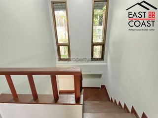 Haus zur Miete mit 4 Zimmer in Bang Lamung, Chonburi
