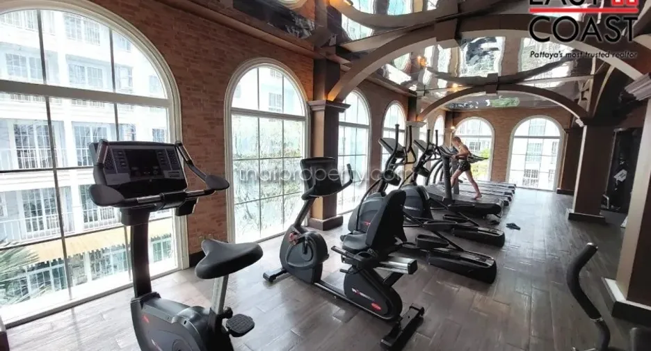 For rent 2 bedrooms condo in Na Jomtien, Pattaya
