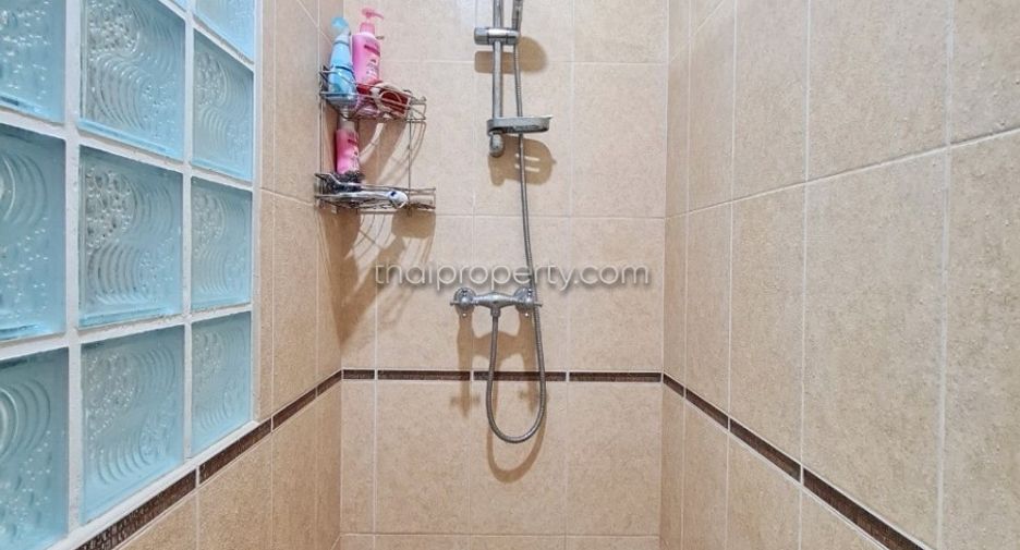 For rent 1 bed condo in Pratumnak, Pattaya