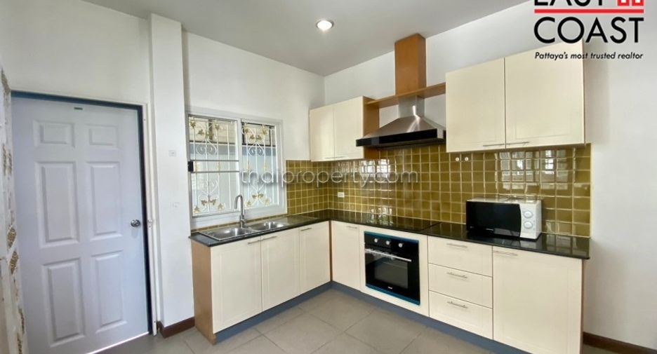 Haus zur Miete mit 3 Zimmer in Bang Lamung, Chonburi