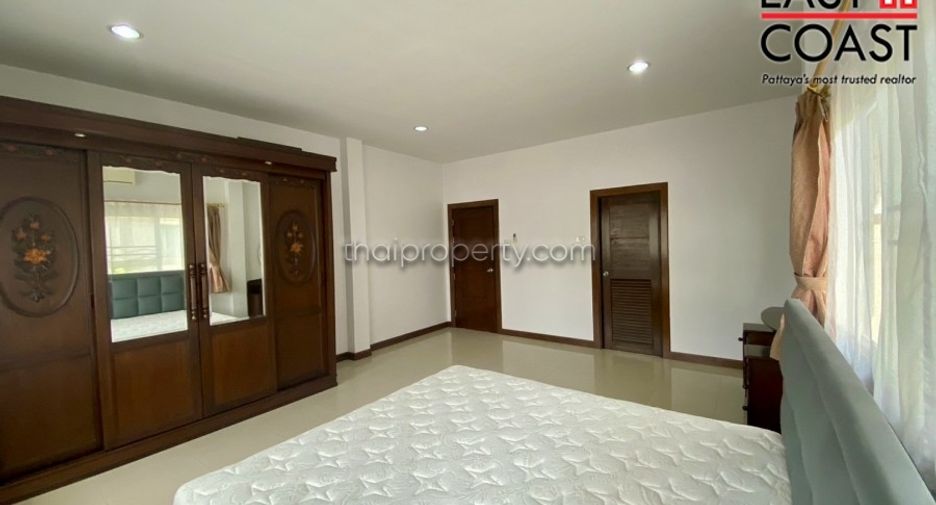 Haus zur Miete mit 3 Zimmer in Bang Lamung, Chonburi