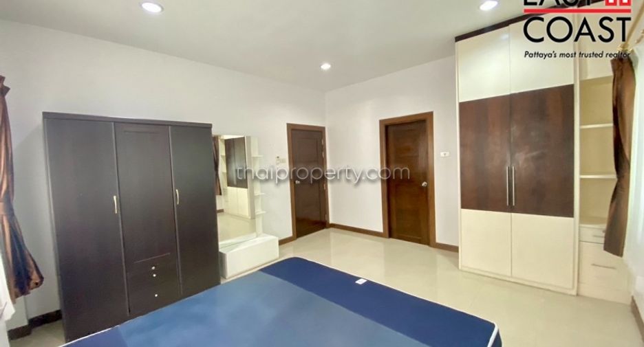 Haus zur Miete mit 3 Zimmer in Bang Lamung, Chonburi
