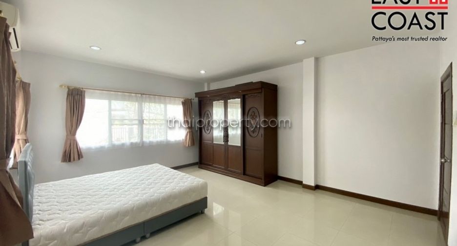 Haus zur Miete mit 3 Zimmer in Bang Lamung, Chonburi