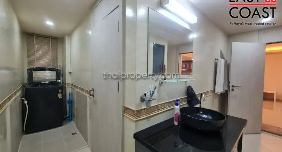 For rent 2 bedrooms condo in Bang Lamung, Chonburi