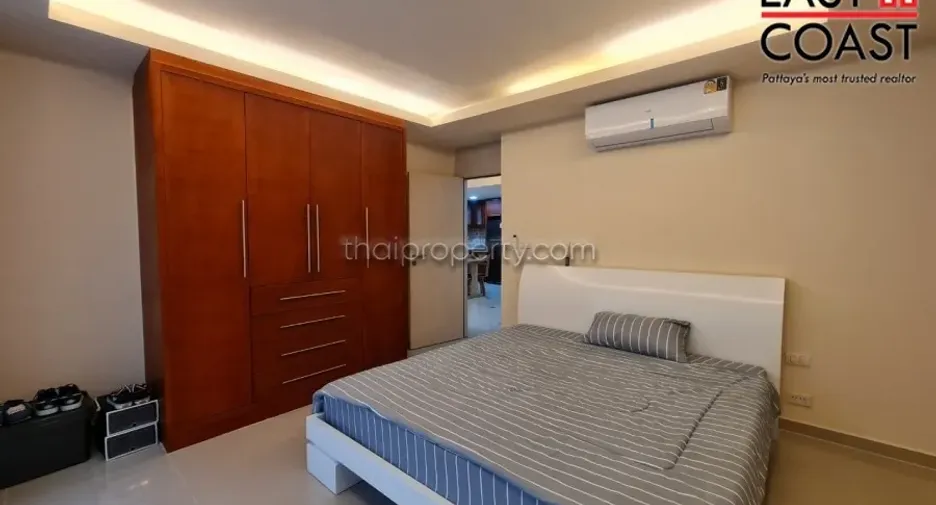 For rent 2 bedrooms condo in Bang Lamung, Chonburi