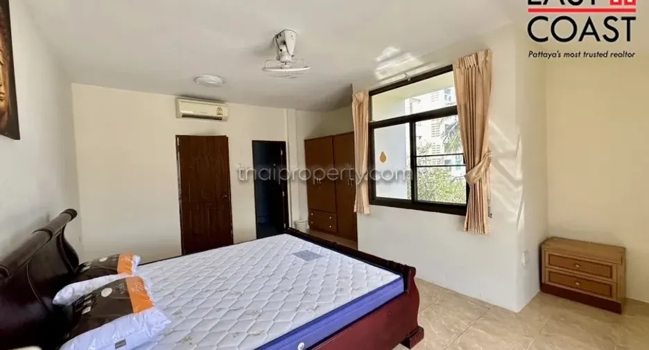 For rent 3 bedrooms house in Bang Lamung, Chonburi