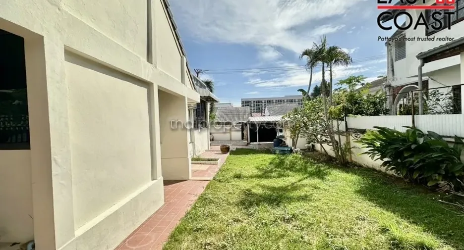 For rent 3 bedrooms house in Bang Lamung, Chonburi