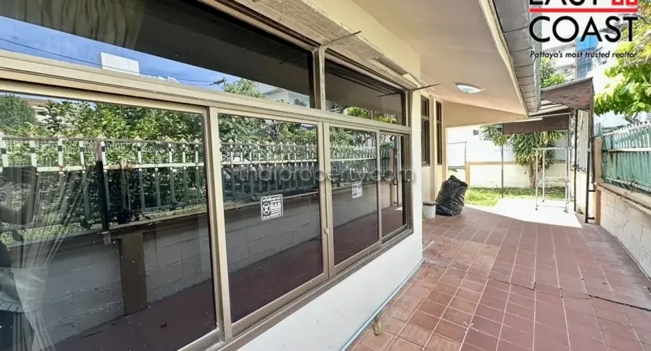 For rent 3 bedrooms house in Bang Lamung, Chonburi