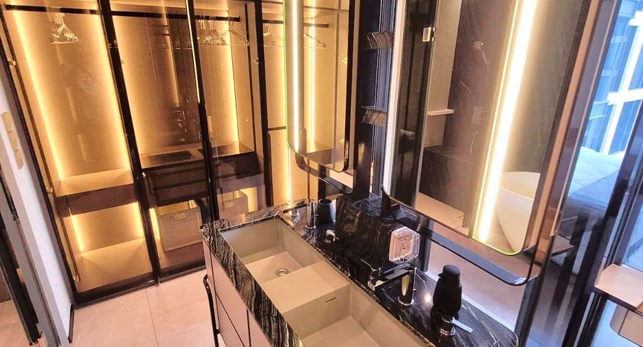 Wohnung zur Miete mit 2 Zimmer in Watthana, Bangkok