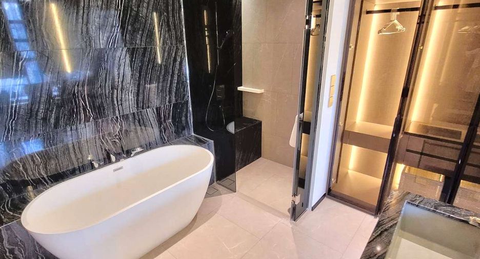Wohnung zur Miete mit 2 Zimmer in Watthana, Bangkok