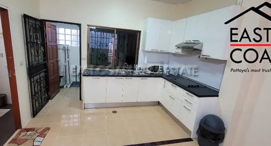 Haus zur Miete mit 4 Zimmer in Bang Lamung, Chonburi
