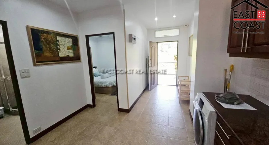 For rent 2 bedrooms condo in Bang Lamung, Chonburi