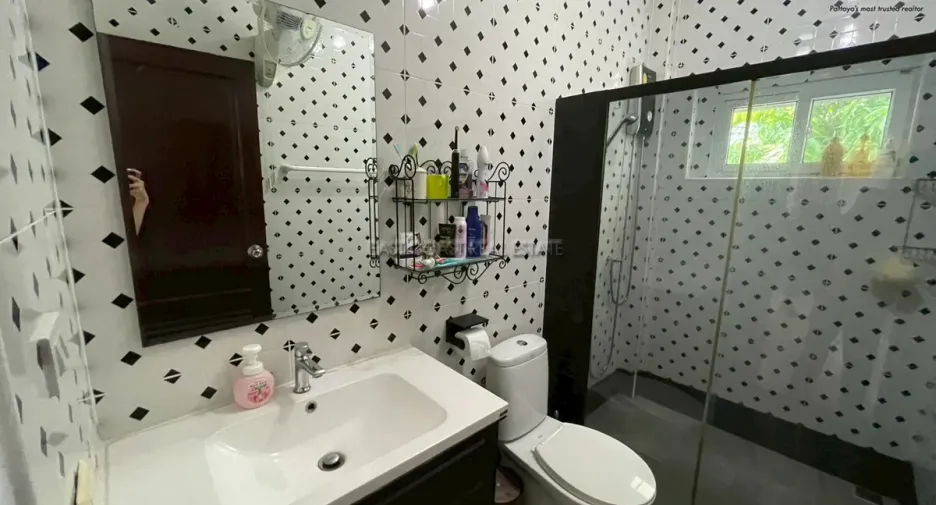 For rent 3 bedrooms house in Bang Lamung, Chonburi