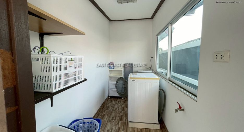 For rent 3 bedrooms house in East Pattaya, Pattaya