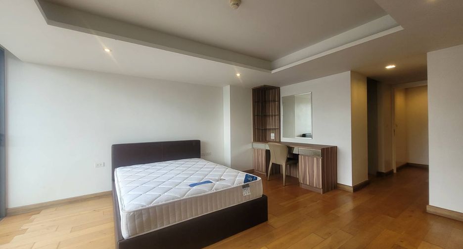 Wohnung zur Miete und zum Kauf mit 2 Zimmer in Watthana, Bangkok