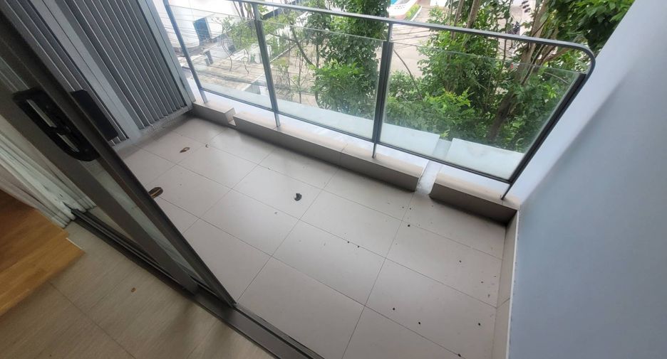 Wohnung zur Miete und zum Kauf mit 2 Zimmer in Watthana, Bangkok