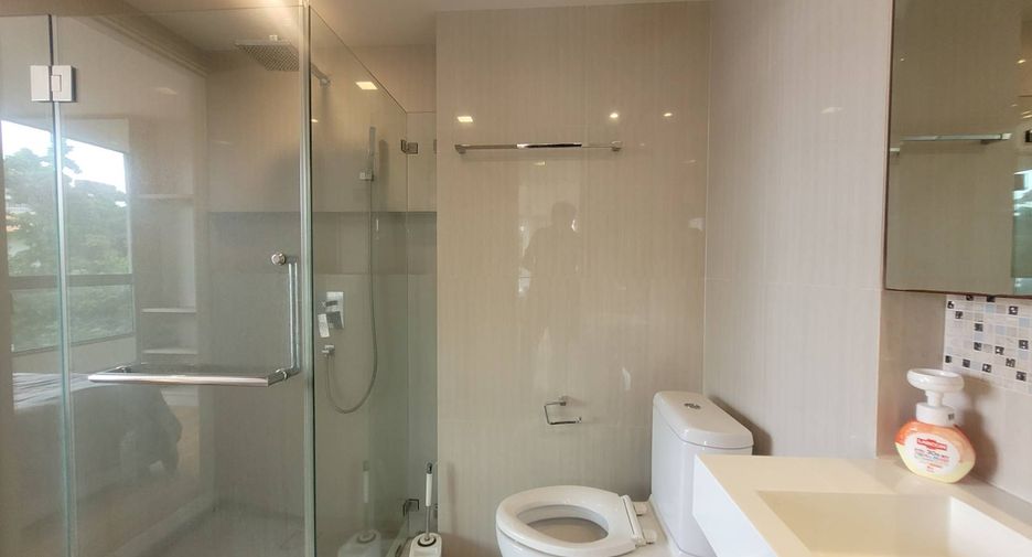 Wohnung zur Miete und zum Kauf mit 2 Zimmer in Watthana, Bangkok