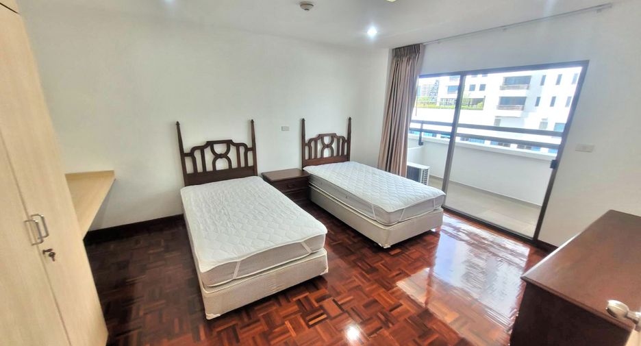 For rent 3 ベッドルーム condo in Watthana, Bangkok