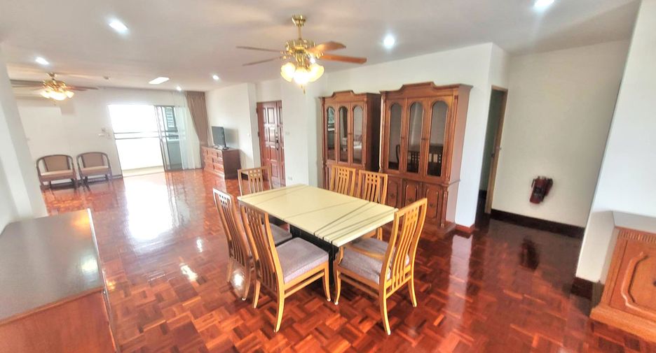 For rent 3 ベッドルーム condo in Watthana, Bangkok