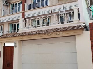 For rent 3 bedrooms house in Bang Lamung, Chonburi