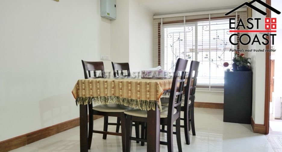 À louer 3 chambres maison à Bang Lamung, Chonburi