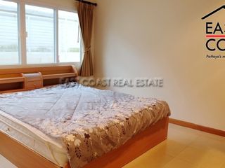 Casa en alquiler de 3 habitaciones en Bang Lamung, Chonburi