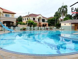 Haus zur Miete mit 4 Zimmer in Bang Lamung, Chonburi