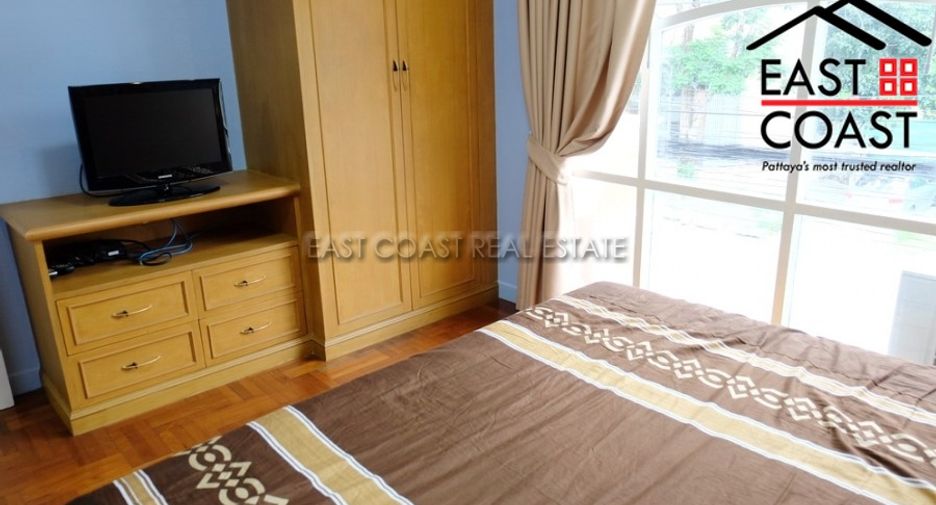 For rent 4 bedrooms house in East Pattaya, Pattaya