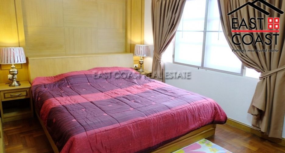 For rent 4 bedrooms house in East Pattaya, Pattaya