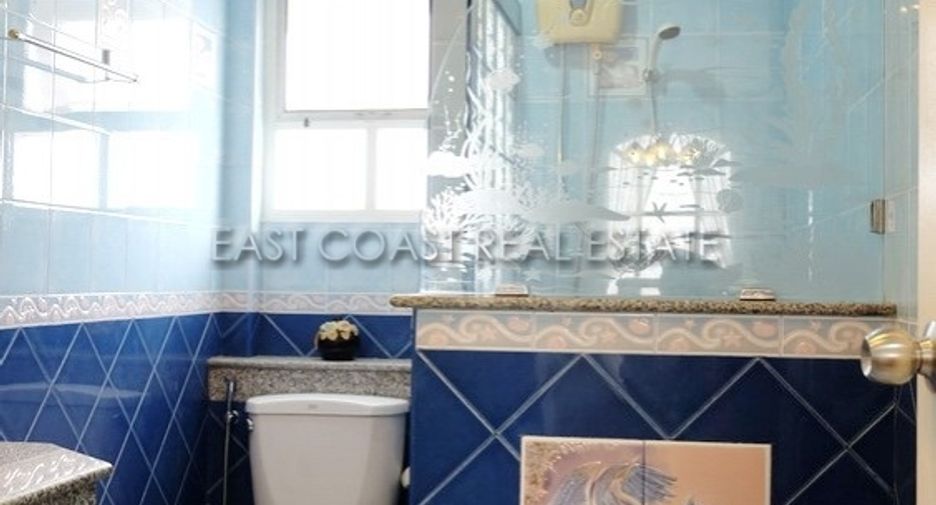For rent 4 bedrooms house in East Pattaya, Pattaya