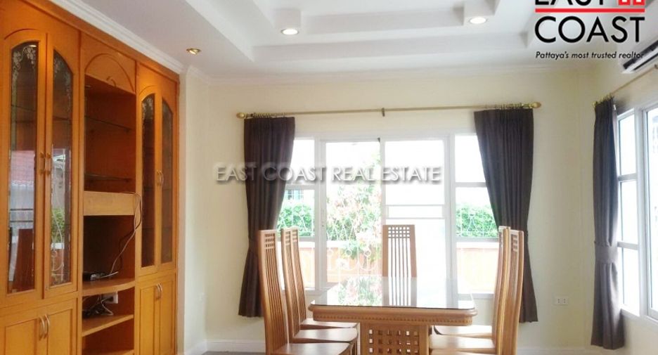 For rent 4 bedrooms house in East Pattaya, Pattaya
