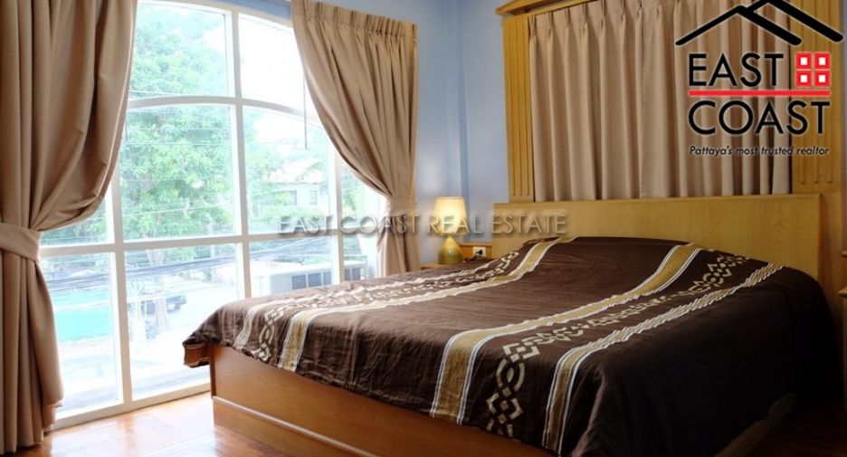For rent 4 bedrooms house in East Pattaya, Pattaya