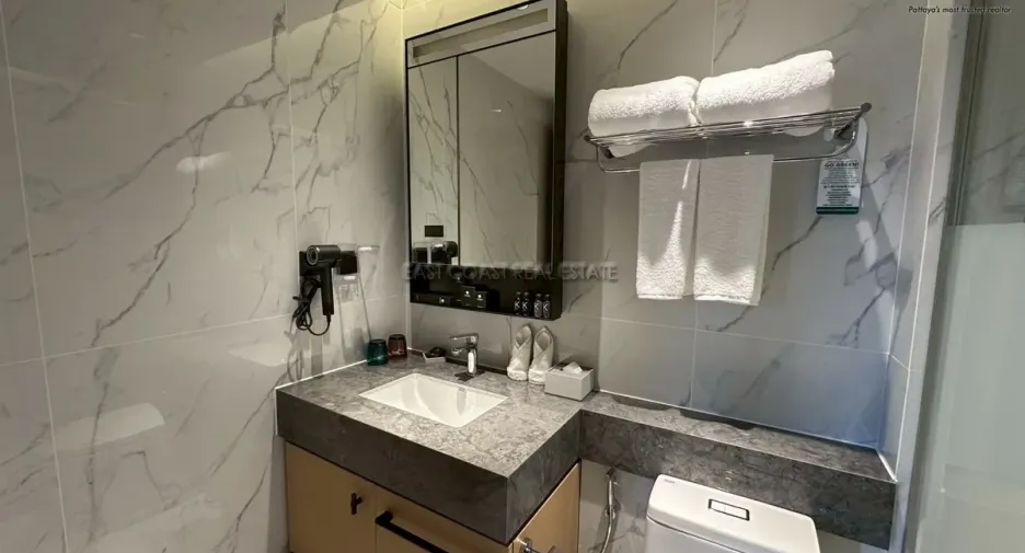 For rent 1 bed condo in Bang Lamung, Chonburi