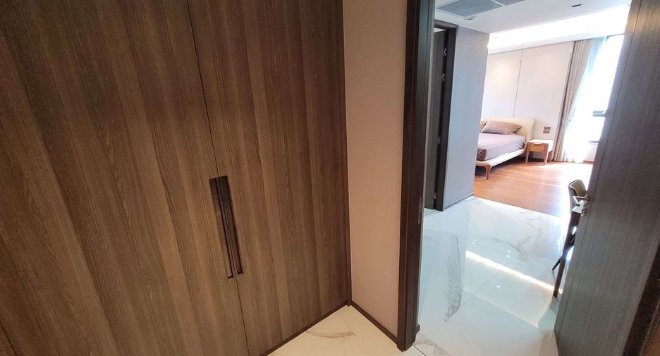 Wohnung zur Miete mit 2 Zimmer in Khlong Toei, Bangkok