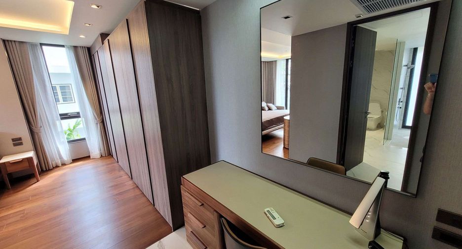Wohnung zur Miete mit 2 Zimmer in Khlong Toei, Bangkok